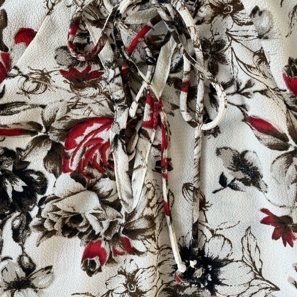 LARA Brown and Red Floral Tie Back Peplum Top, M - Picture 5 of 9